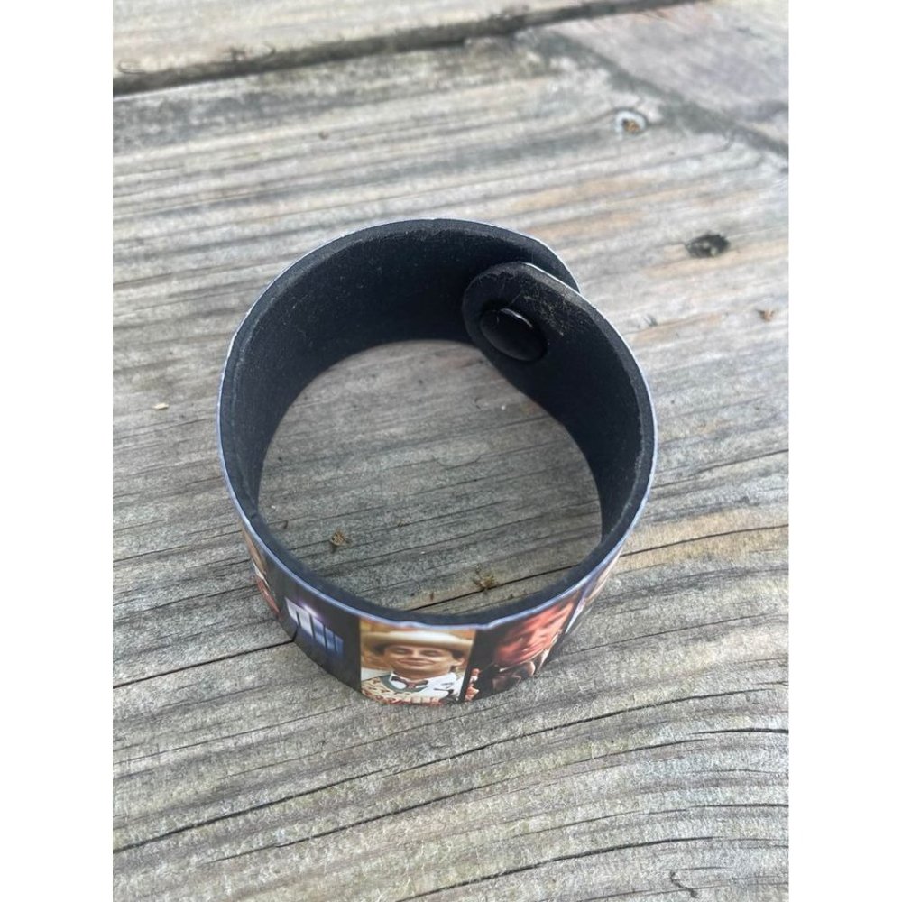 Dr Who doctors rubber Bracelet
